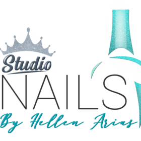 Studio Nails logo